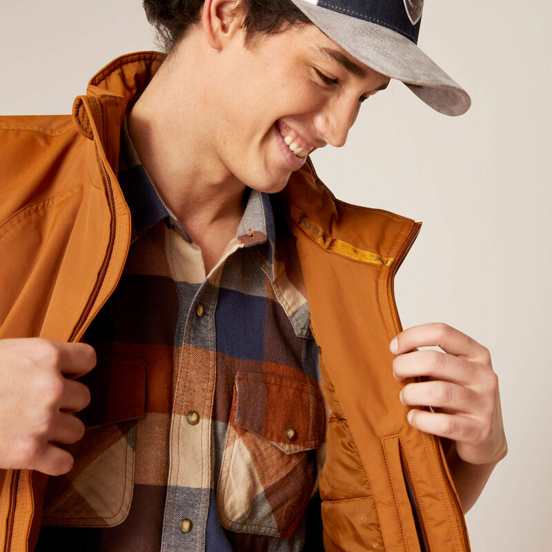 Ariat Men's Team Logo Insulated Vest (Chestnut)