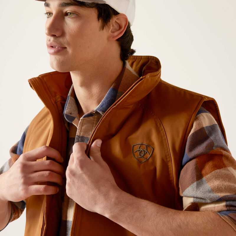 Ariat Men's Team Logo Insulated Vest (Chestnut)