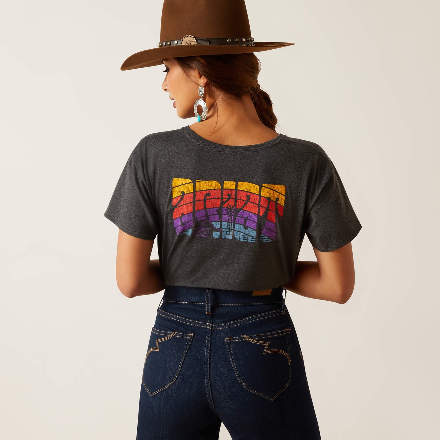 Ariat Women's Groovy Sunset T-Shirt (Charcoal Heather)