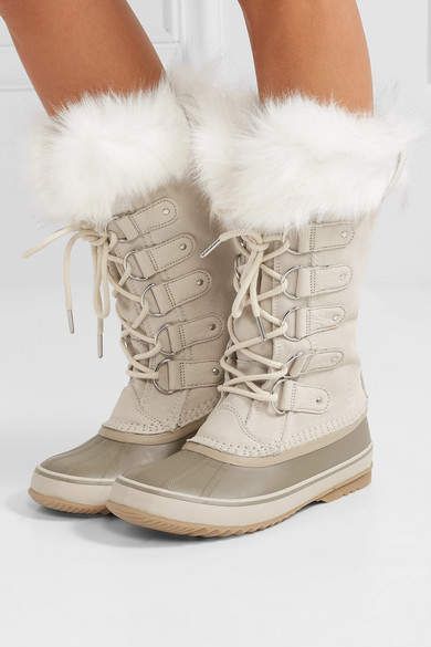 SOREL WOMEN'S JOAN OF ARCTIC™ BOOT - FAWN