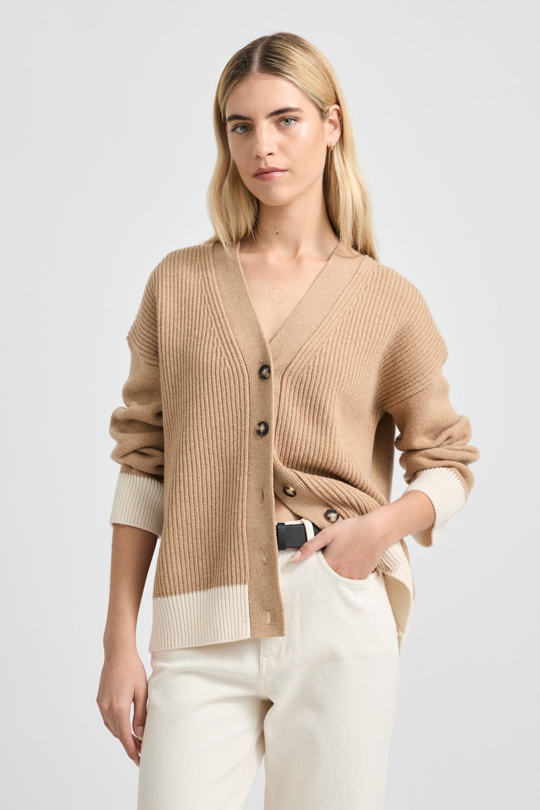 Tooralie Women's Contrast Trim Cardigan - Cashew