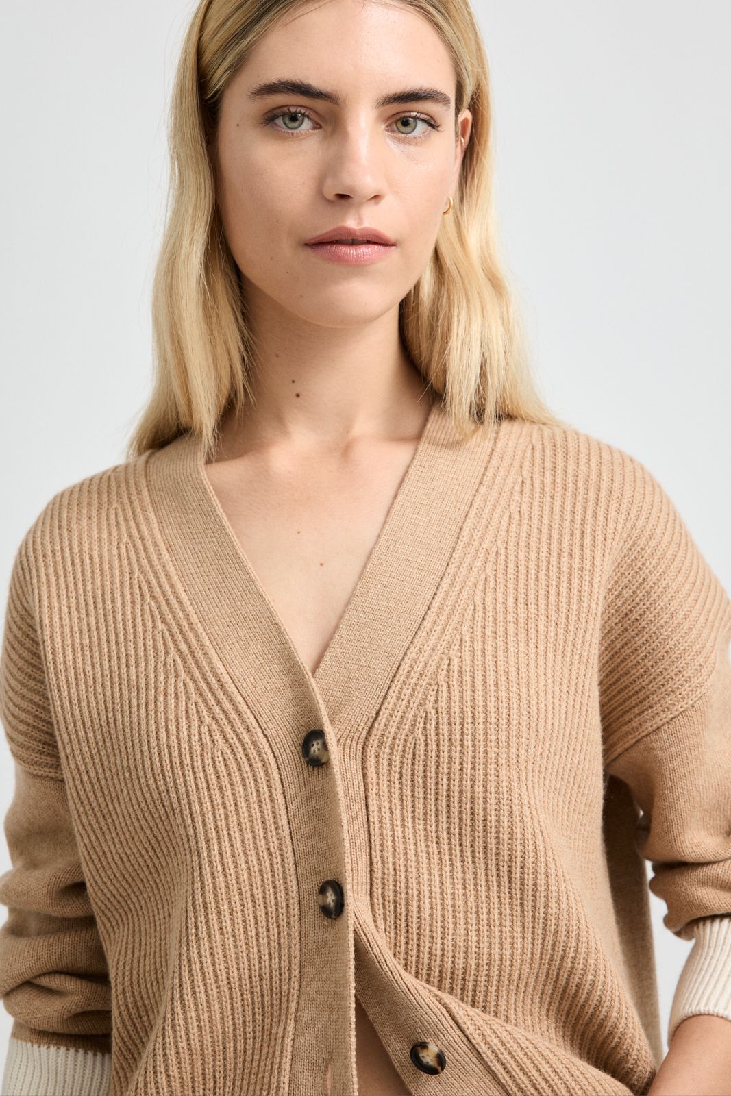 Tooralie Women's Contrast Trim Cardigan - Cashew