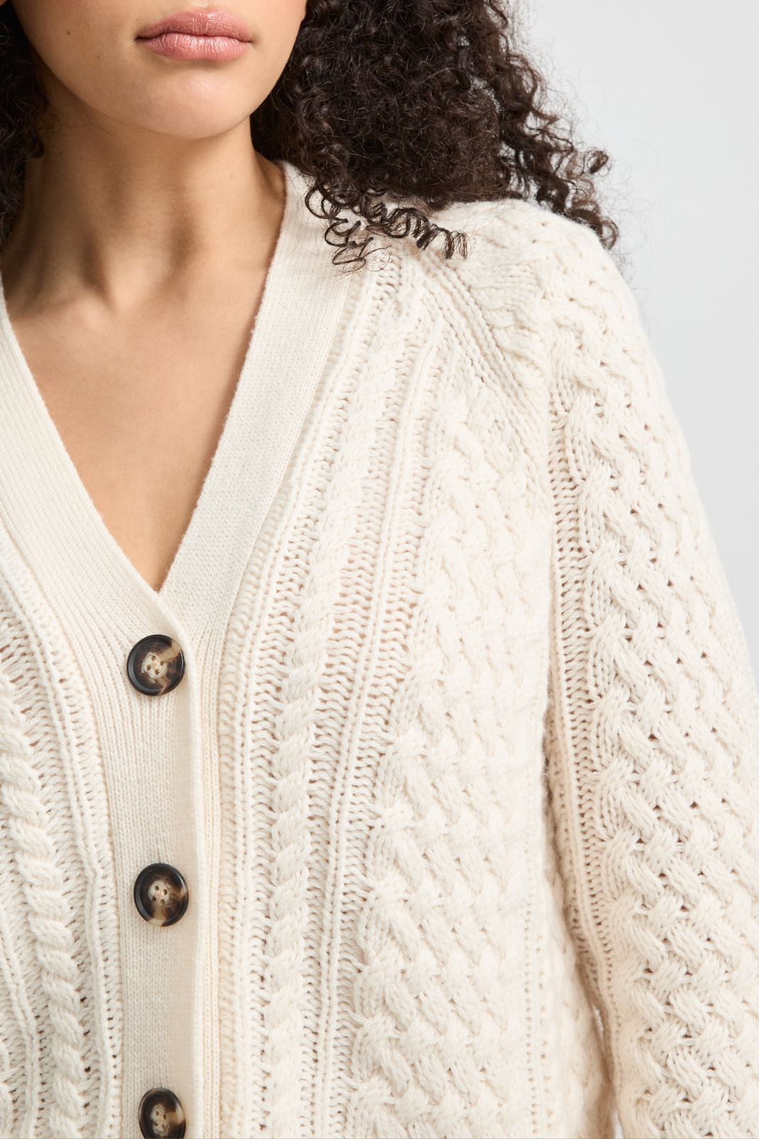 Tooralie Women's Cable Cardigan - Ivory