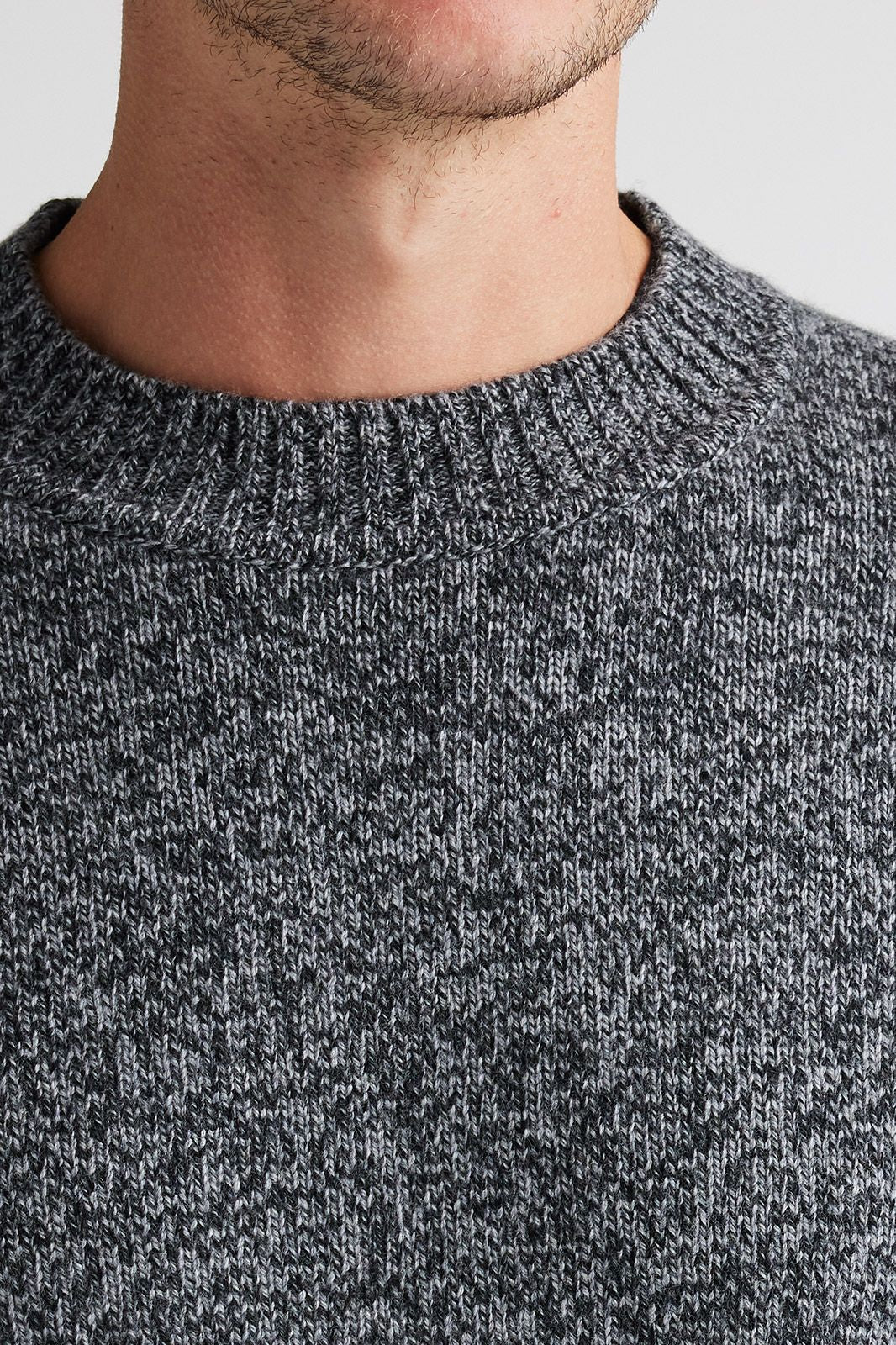 TOORALLIE MEN'S LAMBSWOOL CREW