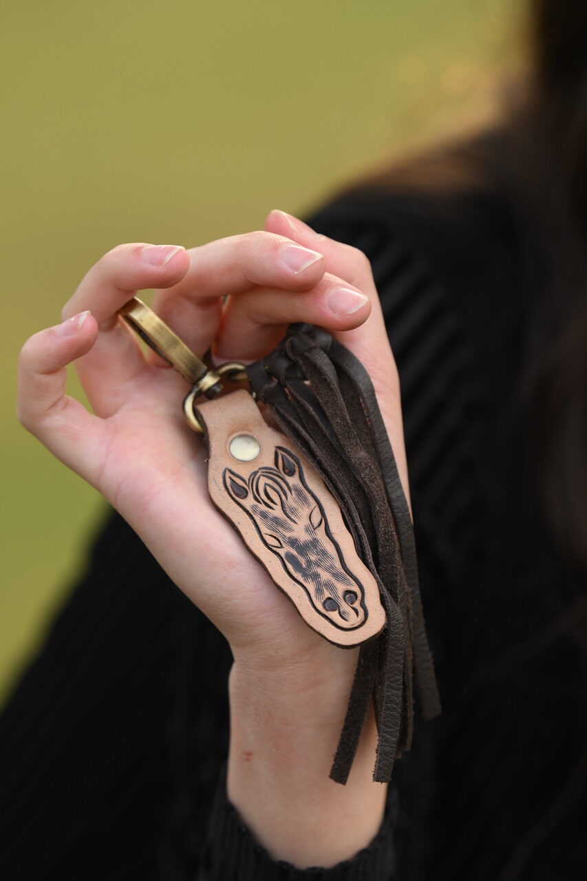 The Design Edge Tooled Leather Horse Keyring – CA11