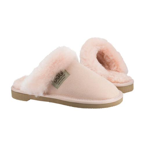 Comfort Me Women's/Unisex Fur Trim UGG Scuffs (Wombat)