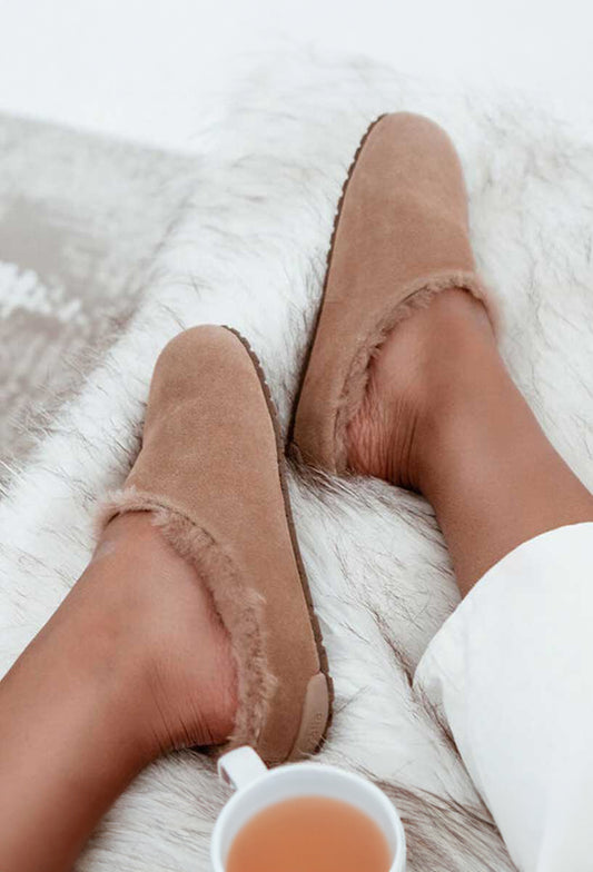 Emu Ladies Monch Slippers (Camel)