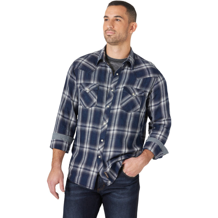 Wrangler Men's Retro Long Sleeve Western Indigo Snap Plaid Shirt - Blue/White