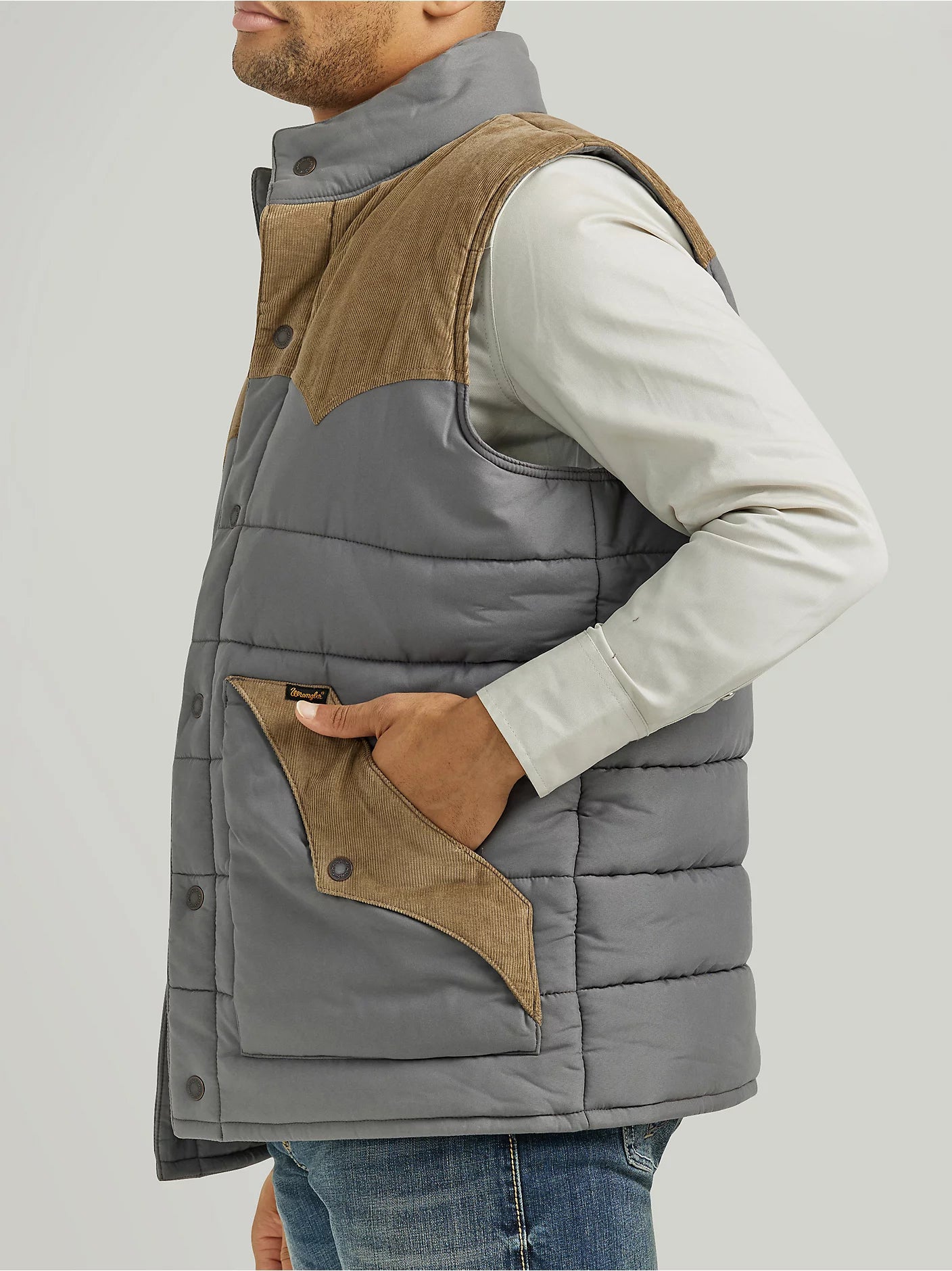 Wrangler Men's Corduroy Yoke Puffer Vest - Fence Post