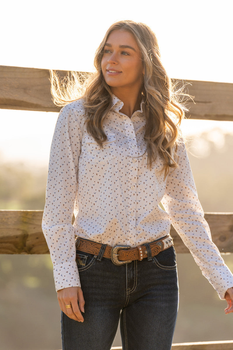 PURE WESTERN WOMENS CLARA LONG SLEEVE SHIRT (IVORY)