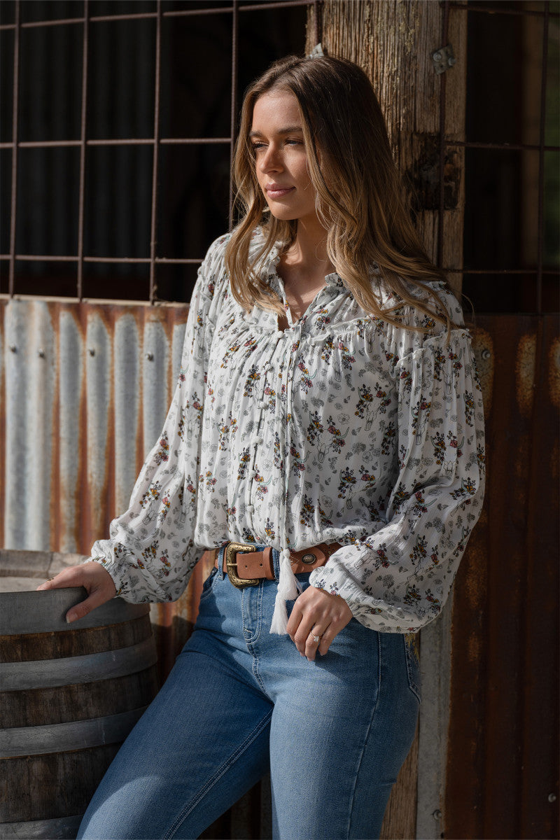 PURE WESTERN WOMENS SELINA BLOUSE (IVORY)