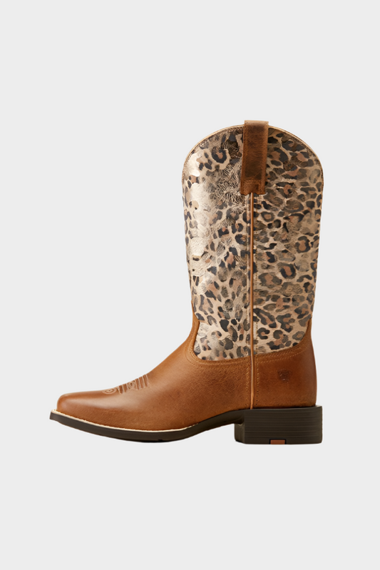 Ariat Women's Round Up Wide Square Toe Western Boot - SALE