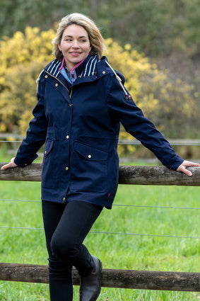 THOMAS COOK WOMENS DAYLESFORD JACKET (FRENCH NAVY)