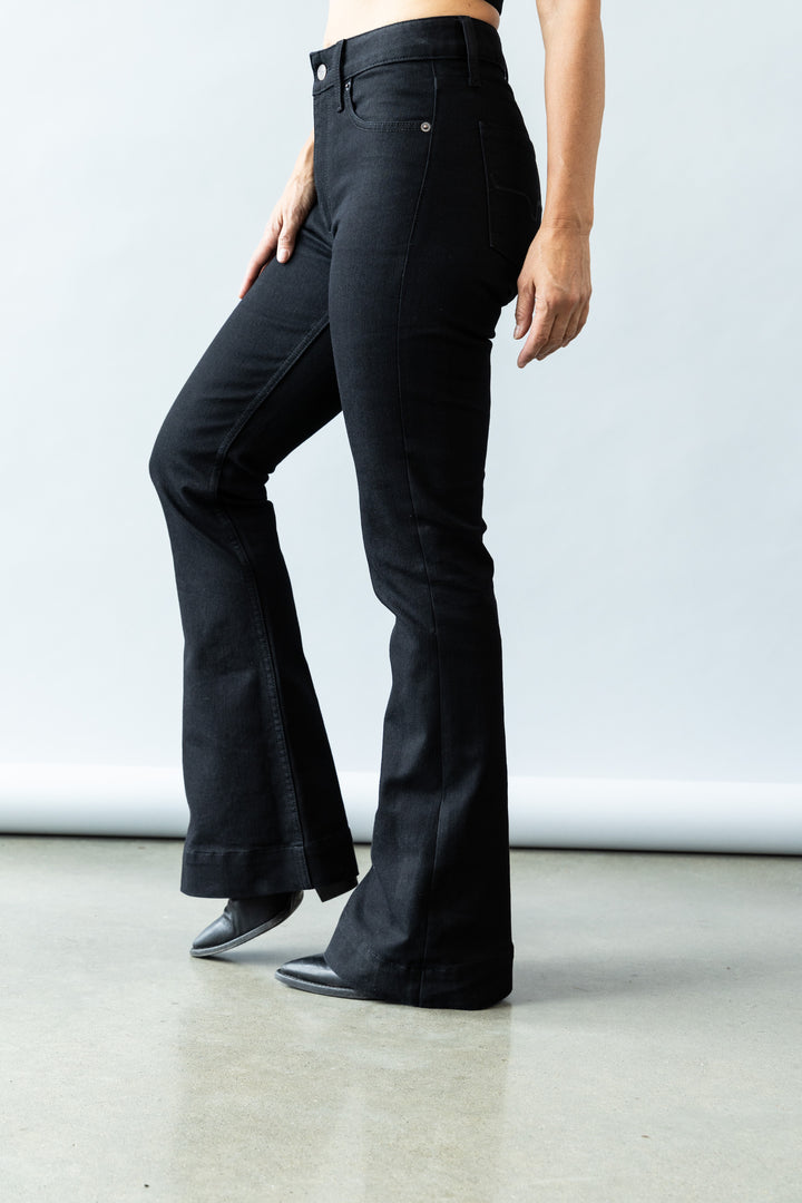 Kimes Ranch Jennifer Jeans - Black 34 Leg