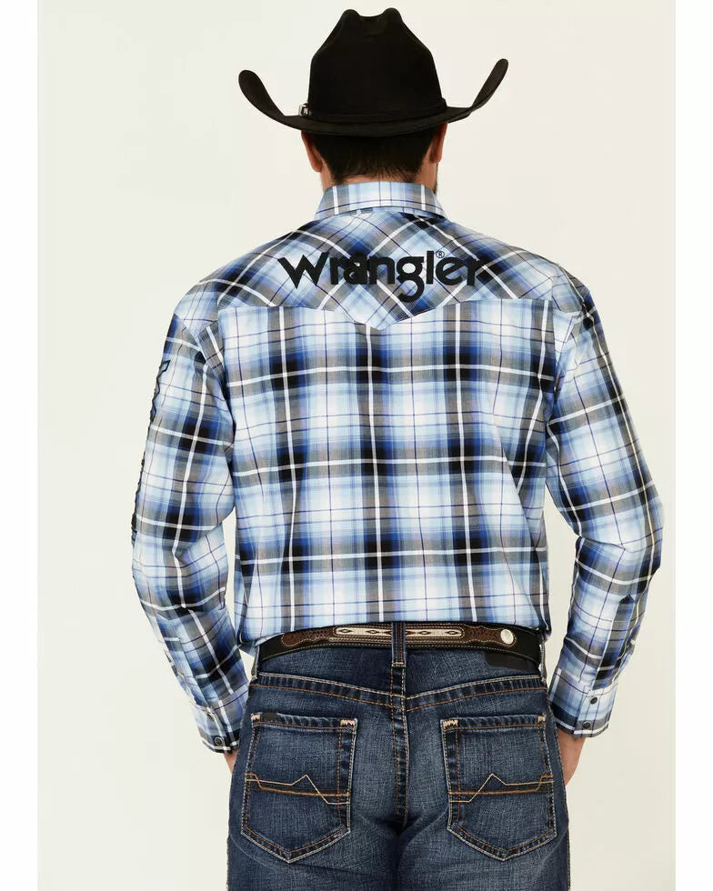 Wrangler® Logo Blues Plaid Long Sleeve Snap Shirt